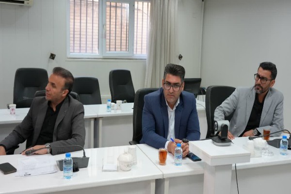 هماهنگی تشییع رهبر شهید