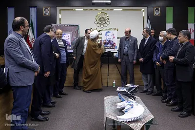 آیین رونمایی کتاب جان بی آرامی صبح