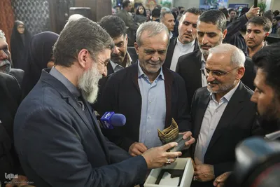 بازدید رئیس جمهور لز نمایشگاه قرآن کریم