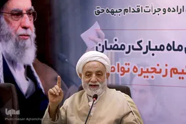 حجت الاسلام و المسلمین محسن قرائتی، مفسر قرآن مجید