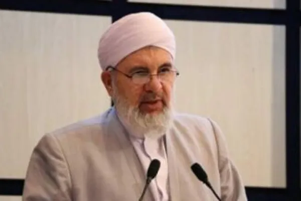 علما و روحانیون درخط مقدم  فریضه الهی جهاد‌تبیین هستند