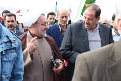 حضور اراکی‌ها در راهپیمایی 13 آبان