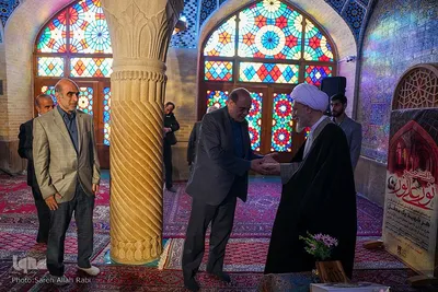 محفل قرآن کریم در مسجد نصیرالملک شیراز