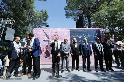 مراسم زنگ دانش آموز شهید در گلزار مطهر شهدا