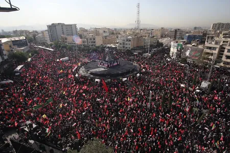 تشییع پیکر رهبر شهید در تهران/ 1