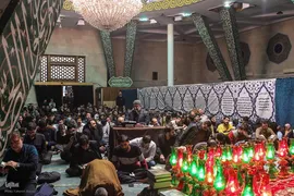 مراسم اعمال ام داوود در مسجد دانشگاه تهران