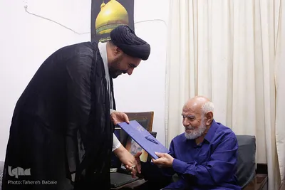 دیدار جامعه قرآنی با خانواده شهید قرآنی محمد رضا قوام
