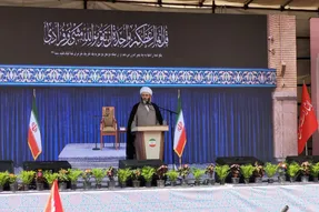 مسجد؛ کانون اجتماع مؤمنان و سنگر ایستادگی در برابر استکبار