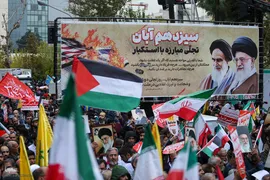راهپیمایی ۱۳ آبان در تهران