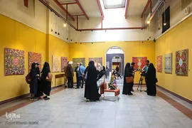 افتتاح نمایشگاه «آیینه‌ای به رویت آیات»