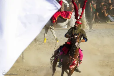 مراسم خیمه‌سوزان و مقتل‌خوانی در خمینی‌شهر اصفهان