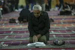 مراسم شب ۱۹ رمضان در مسجد جامع اصفهان