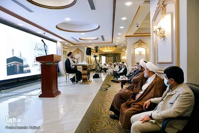 نشست هم اندیشی خادمان فرهنگی کاروانها
