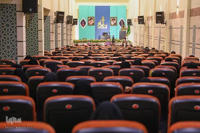 تجلیل از بانوان موفق اسلامی‎