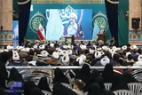 معلمان و عالمان، پیام‌رسانان الهی در عالم هستند