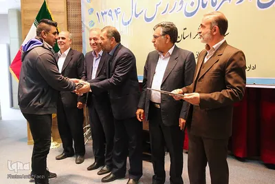 تجلیل از ورزشکاران جانباز و ایثارگر در بنیاد شهید استان فارس‎
