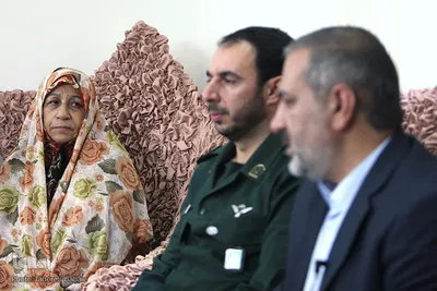 دیدار نمایندگان جامعه قرآنی با خانواده شهید «حسین الوندی»