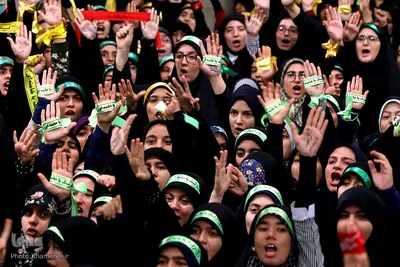 دیدار دانش‌آموزان و دانشجویان با رهبر انقلاب