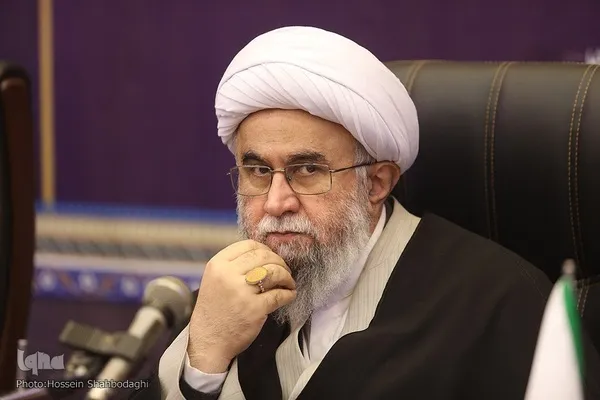 توجه توامان به شخصیت ملکوتی و مُلکی حضرت زهرا(س)