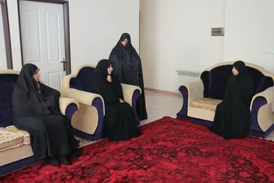 دیدار شهردار تبریز با خانواده شهدای جنگ رمضان