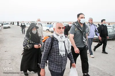 پیاده‌روی زائران اربعین در چذابه