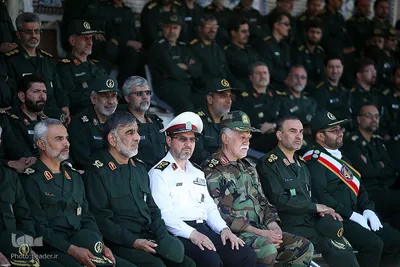 حضور و سخنرانی رهبر انقلاب در مراسم دانش‌آموختگی دانشجویان دانشگاه امام حسین (ع)