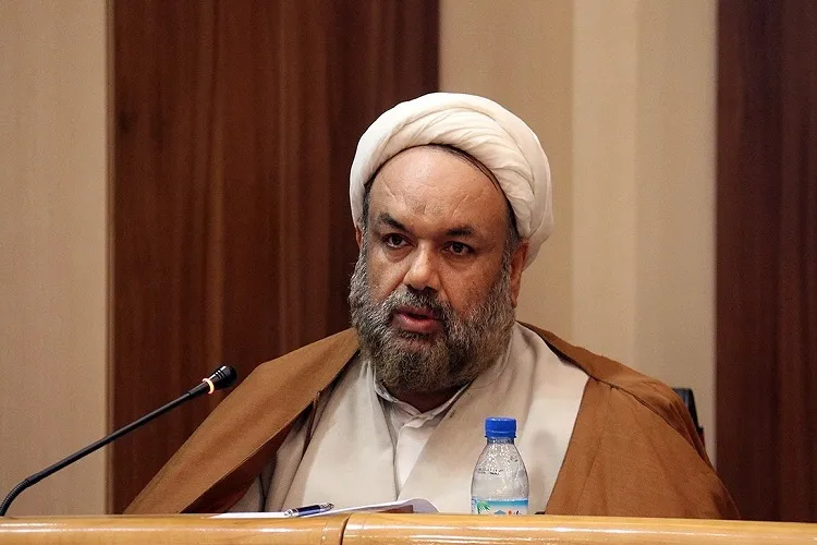 نقش مساجد در مقابله با كرونا / همراهی علم و دین برای جامعه سالم ضروری است