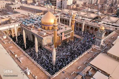نماز عید سعید فطر در حرم مطهر امیرالمومنین حضرت علی (ع) در نجف اشرف