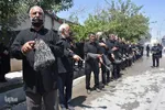 حسینیه ایران؛ آیین سنتی "زانوزدن" در روستای لاسجرد سمنان