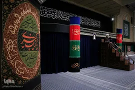 آخرین شب عزاداری حضرت اباعبدالله الحسین (ع) با حضور رهبر انقلاب اسلامی در حسینیه امام خمینی (ره)