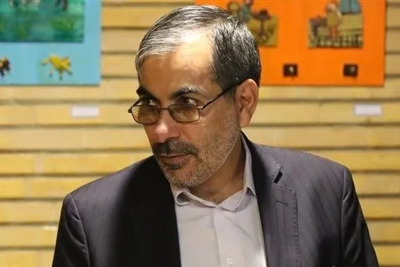 طرح ساماندهی پوشاک مدارس در مجلس و آموزش‌ و پرورش به حاشیه نرود