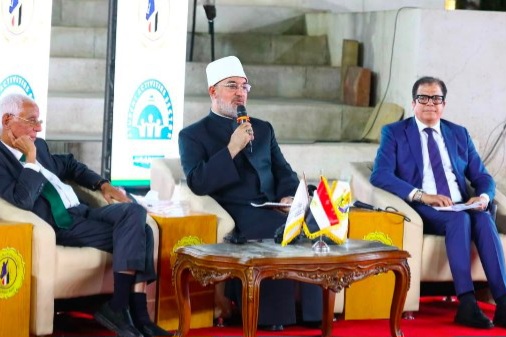 مفتي مصر: القرآن قدَّم التزكية والأخلاق لأنهما أساس العلم النافع