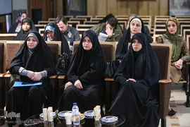 نشست تخصصی بازخوانی حیات اجتماعی و اخلاقی حضرت زهرا (س)