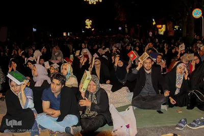 احیاء شب نوزدهم ماه مبارک رمضان-اراک/عکاس:زهرا بهرامی