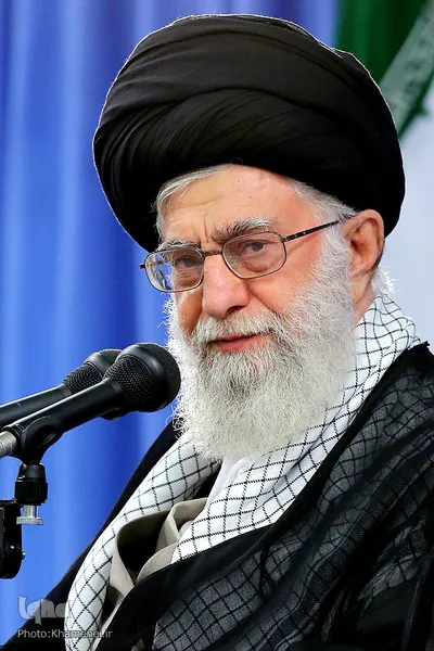 دیدار جمعی از اساتید دانشگاه‌ها با رهبرمعظم انقلاب