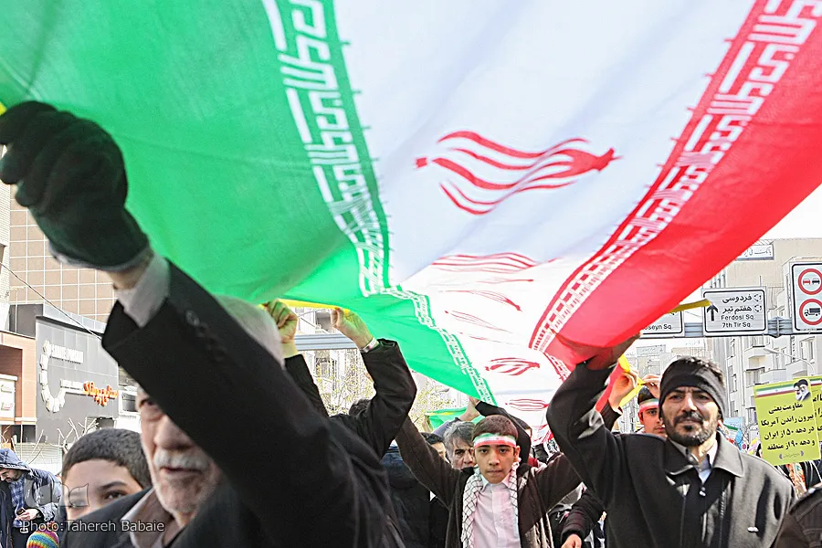 حضور در راهپیمایی 22 بهمن منشأ یاس دشمنان و تأمین سلامت اجتماعی است