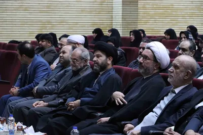 نشست جبهه علمی و فرهنگی اساتید بسیجی در دانشگاه تبریز