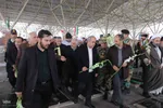 عطرافشانی و غبارروبی مزار شهدای وادی رحمت تبریز