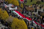 راهپیمایی یوم الله ۲۲ بهمن در میدان امام (ره) اصفهان