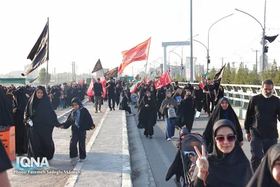 مراسم پیاده روی جاماندگان اربعین حسینی در قم