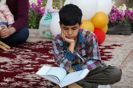 جزء‌خوانی قرآن کریم در چهارباغ اصفهان