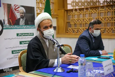 آیین رونمایی و نقد کتاب «راز هستی‎‎»