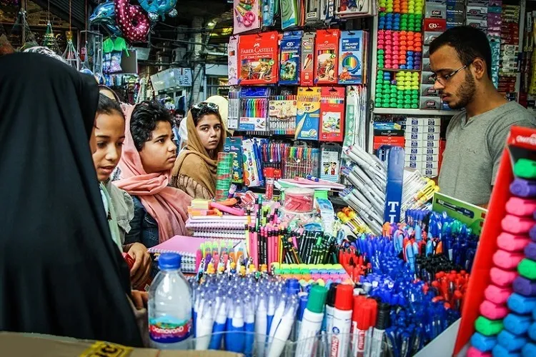مدارس بر عدم استفاده از لوازم‌التحریر لوکس تأکید کنند