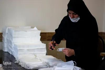 تولید ماسک و لباس بیمارستانی توسط جهاددانشگاهی آذربایجان شرقی