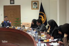 نشست خبری پرویز فتاح، رئیس کمیته امداد امام خمینی(ره) 