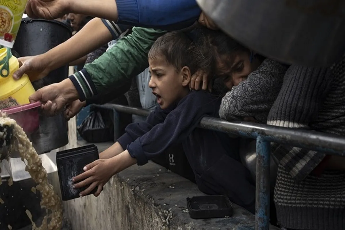 US, Zionist Regime Enforcing Policy of Starvation against Gaza: Officials