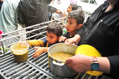 پخت و توزیع 2500 کیلو آش نذری به مناسبت رحلت پیامبر(ص) در اهواز 