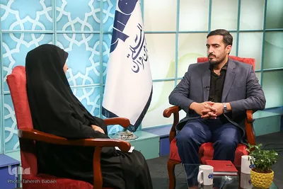 سی‌و‌پنجمین نشست با یاوران وحی