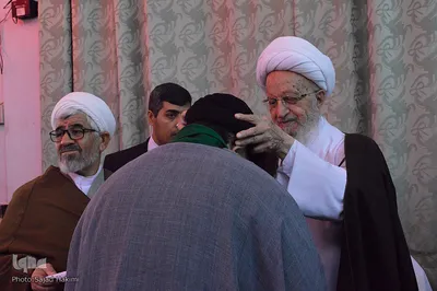 عمامه گذاری طلاب با حضور آیت الله العظمی مکارم شیرازی