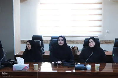 برگزاری نشست بررسی ابعاد شخصیتی و نقش رهبر شهید در ارتقای جایگاه ایران در منطقه و جهان در جهاددانشگاهی آذربایجان شرقی